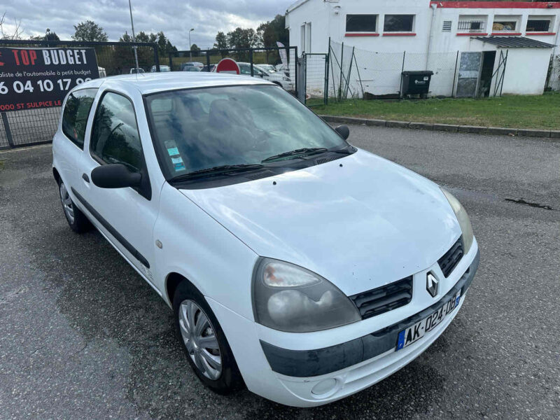 RENAULT CLIO II 2004