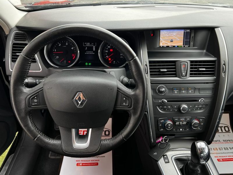 RENAULT LATITUDE 2012