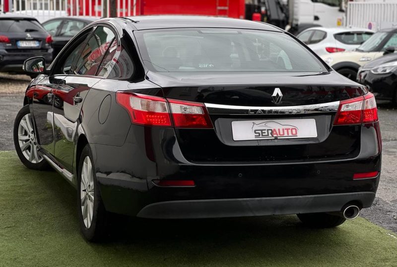 RENAULT LATITUDE 2012