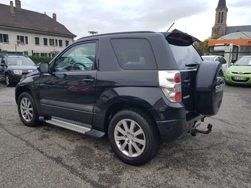 SUZUKI GRAND VITARA 2.4i 165CV 4X4