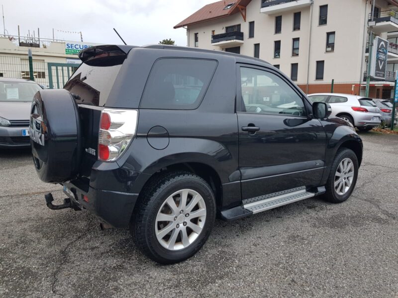 SUZUKI GRAND VITARA 2.4i 165CV 4X4