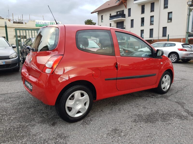 RENAULT TWINGO II 1.2i 75CV YAHOO