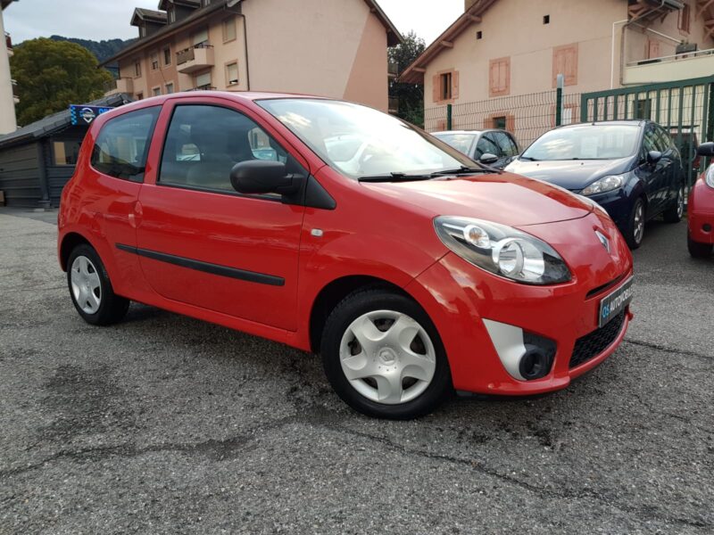 RENAULT TWINGO II 1.2i 75CV YAHOO