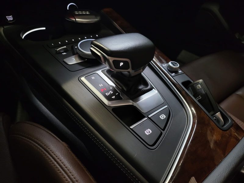 AUDI A5 SPORTBACK QUATTRO 3.0 TDI V6 272CV AVUS / TOIT OUVRANT+VIRTUAL COCKPIT+CARPLAY