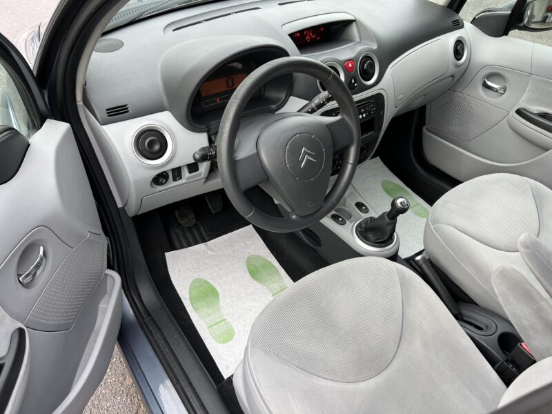 CITROEN C3 EXCLUSIVE 1.4 75 Cv 1ERE MAIN / CLIMATISATION KIT BLUETOOTH 5 PORTES - GARANTIE 1 AN