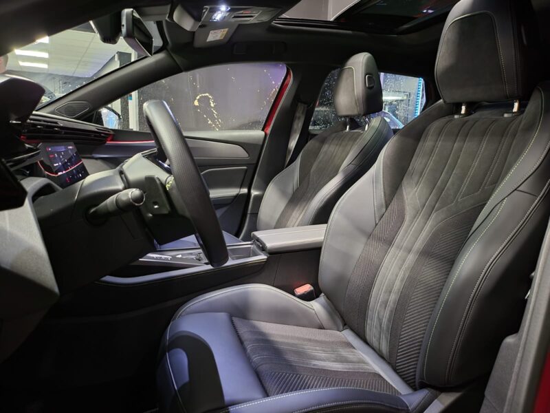 PEUGEOT 308 SW BREAK III 1.2 PureTech 130cv GT PACK 1ER MAIN TOIT OUVRANT / SIEGES ELECT A MEMOIRE