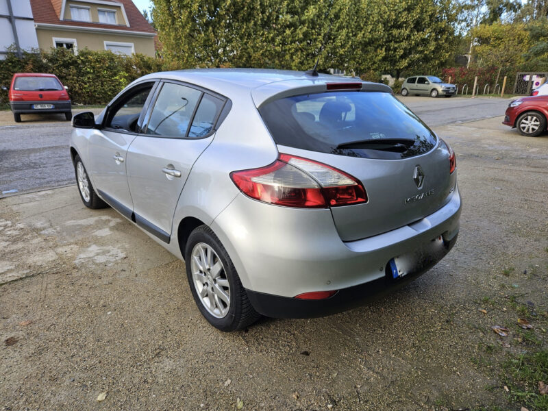 RENAULT MEGANE III 3/5 portes 2010