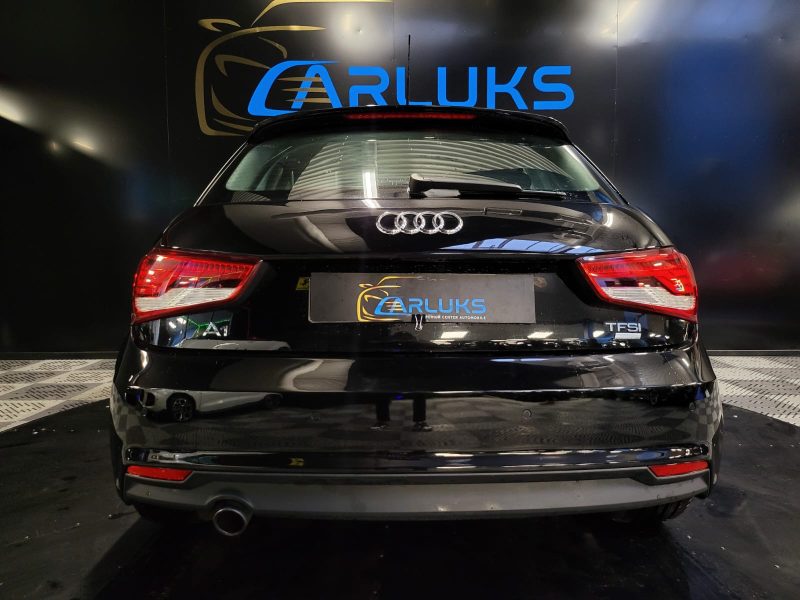 AUDI A1 SPORTBACK ULTRA AMBIENTE 95 CV 1.0 TFSI / REGULATEUR / RADAR DE RECUL / BLUETOOTH