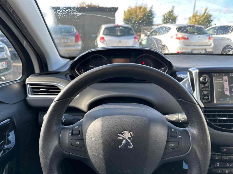 PEUGEOT 208 I 2012