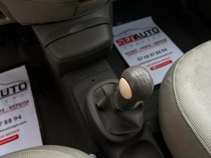 NISSAN MICRA III 2003