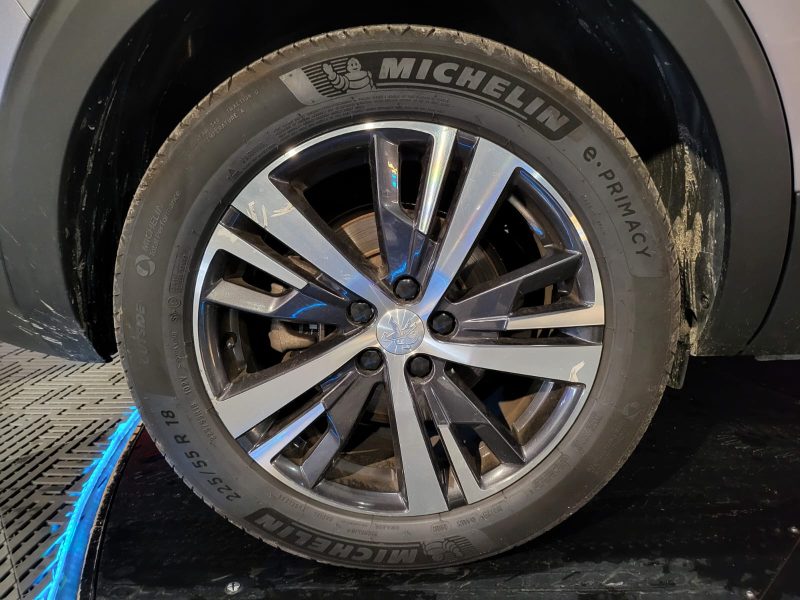 1.5 131cv / Allure / Moteur neuf garantie PEUGEOT