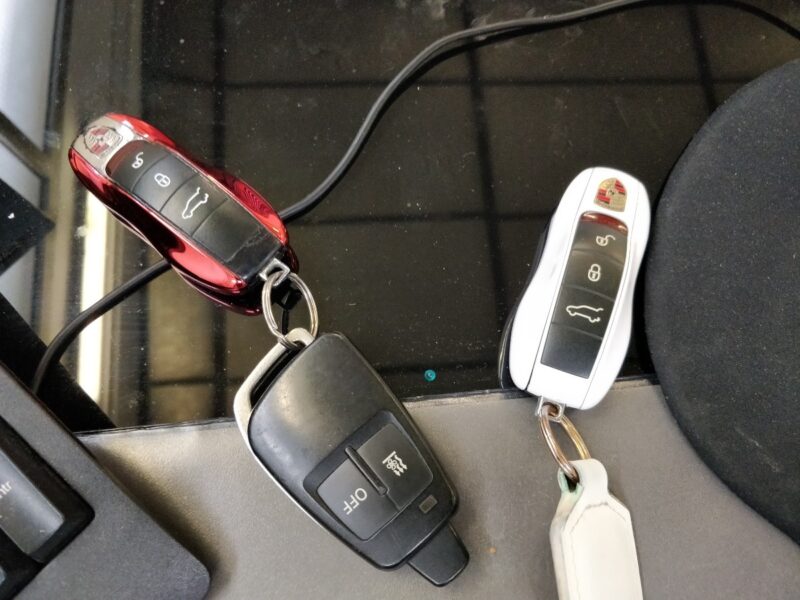 PORSCHE CAYENNE 2012