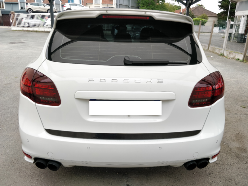 PORSCHE CAYENNE 2012