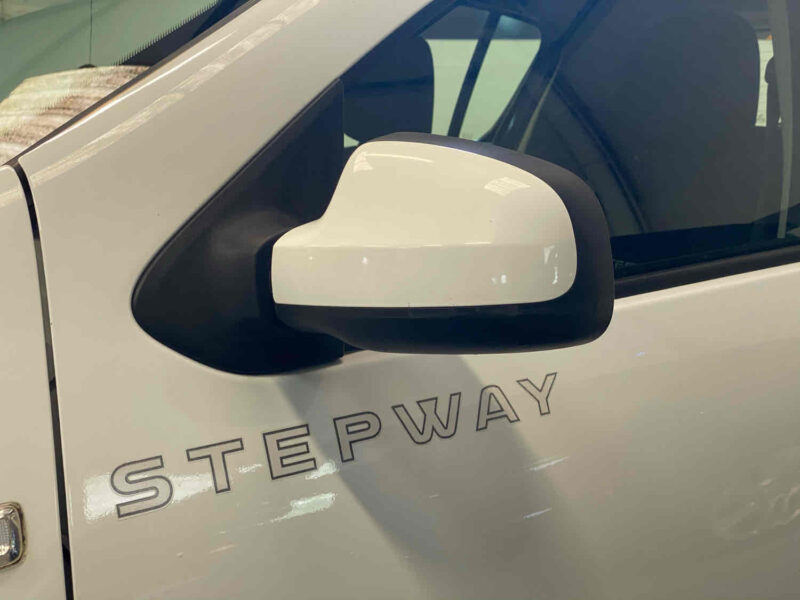 DACIA SANDERO II 2014