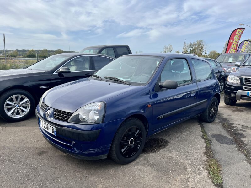 RENAULT CLIO II 2003