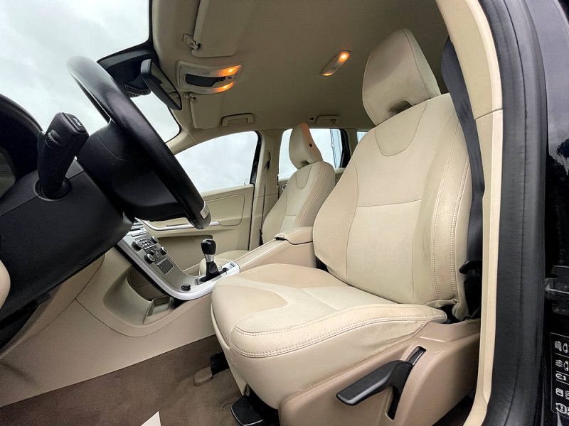 VOLVO XC60 I SUV 2010