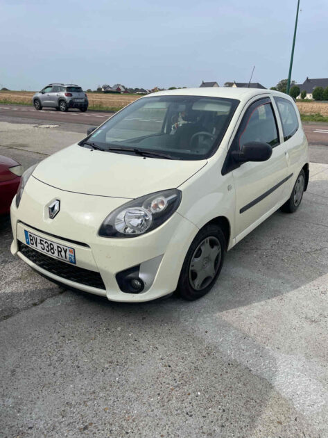 RENAULT TWINGO II 2011