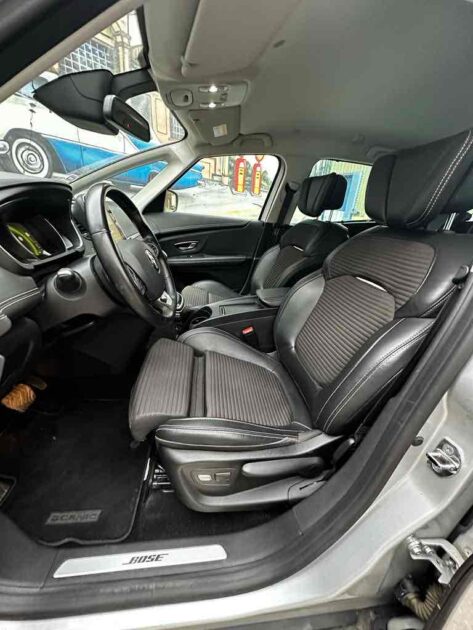 RENAULT GRAND SCENIC Edition bose