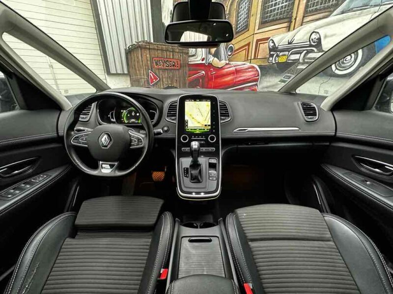 RENAULT GRAND SCENIC Edition bose