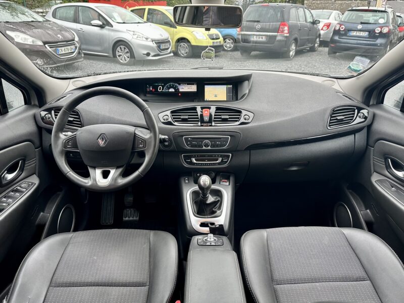 RENAULT SCENIC III 2011