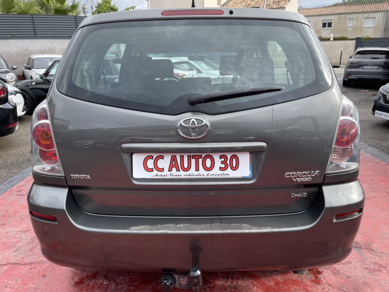 TOYOTA COROLLA Verso 2007
