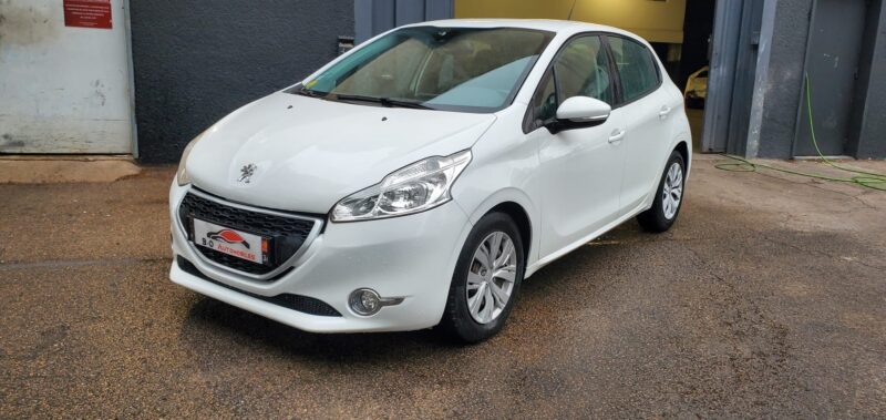 Peugeot 208 1.4 HDi 70 cv, 4cv, blanche, *CTTE*, 