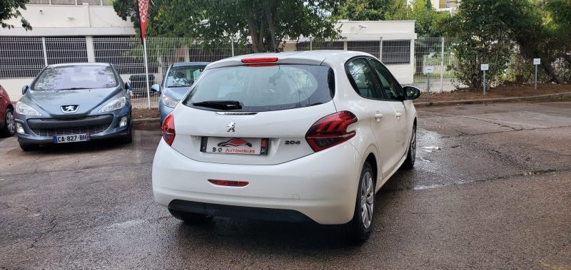 Peugeot 208 1.4 HDi 70 cv, 4cv, blanche, * Idéale jeune conducteur*