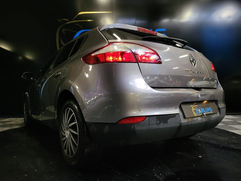 RENAULT MEGANE 1.5 dCi 110cv / FINITION BUSINESS / RADAR DE RECULE / ENTRETIEN A JOUR / DISTRIB OK