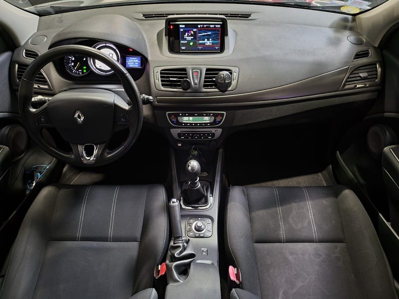 RENAULT MEGANE 1.5 dCi 110cv / FINITION BUSINESS / RADAR DE RECULE / ENTRETIEN A JOUR / DISTRIB OK