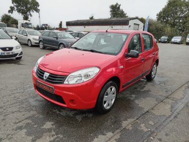 DACIA SANDERO 2010