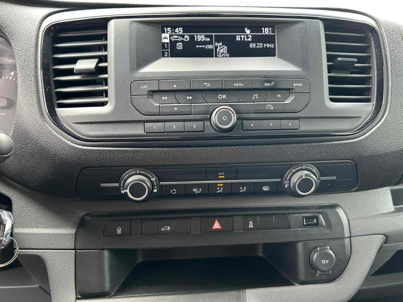 PEUGEOT EXPERT Camionnette 2018