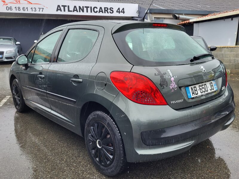 PEUGEOT 207 1.4 HDI 70 CV BLUE LION ACTIVE