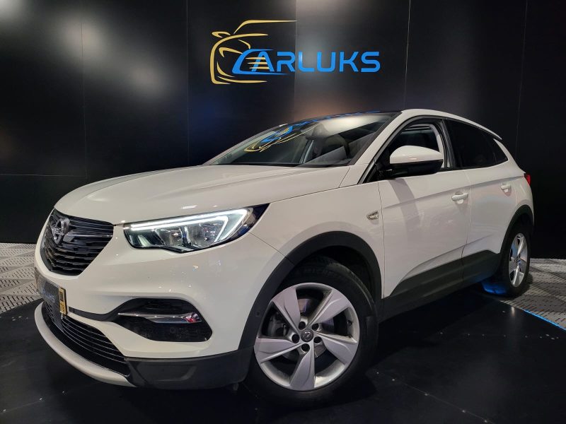 1.6 Turbo D 120cv / Toit Pano / Apple Carplay / régulateur