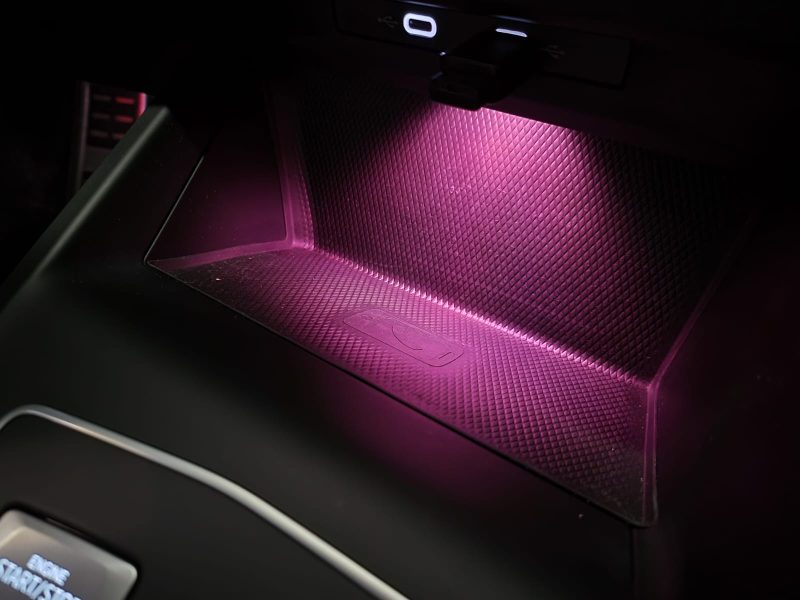 VOLKSWAGEN GOLF VIII 8 R-LINE 1.5 eTSI 150 cv / TOIT OUVRANT/ CARPLAY