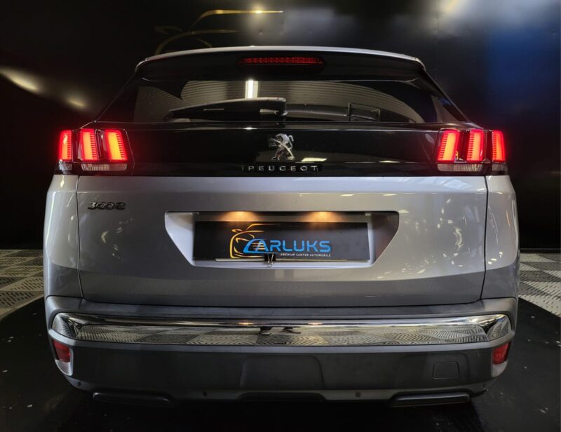 PEUGEOT 3008 1.2 PureTech 130cv ACTIVE BUSINESS S&S EAT6 CARPLAY / RADARS AV AR / DISTRIBUTION FAITE