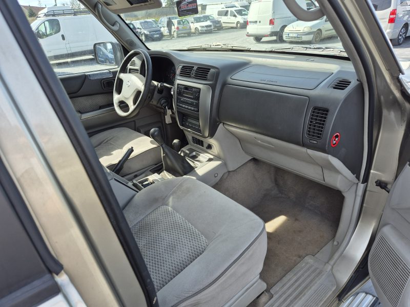 NISSAN PATROL GR SPORT 1ER MAIN 7 PLACES 2004 117000 KM
