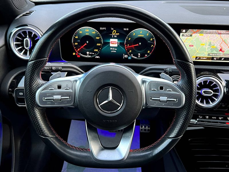 MERCEDES CLASSE A IV 200 AMG-LINE 163 Cv BVA7 TOIT OUVRANT GRAND ECRAN APPLE & ANDROID Garantie6Mois