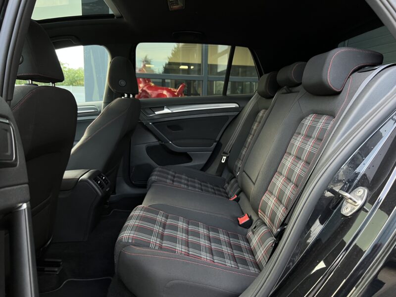 VOLKSWAGEN GOLF PHASE 2 GTI PERFORMANCE 2.0 TSI 245 TOIT OUVRANT VIRTUAL COCKPIT - Garantie6Mois