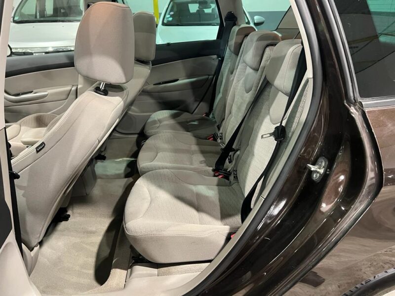 PEUGEOT 308 SW I 2012