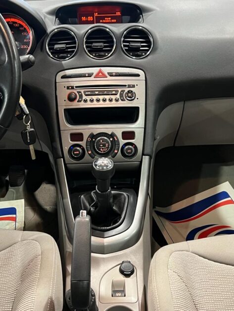 PEUGEOT 308 SW I 2012