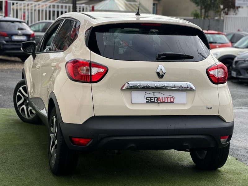 RENAULT CAPTUR 2016