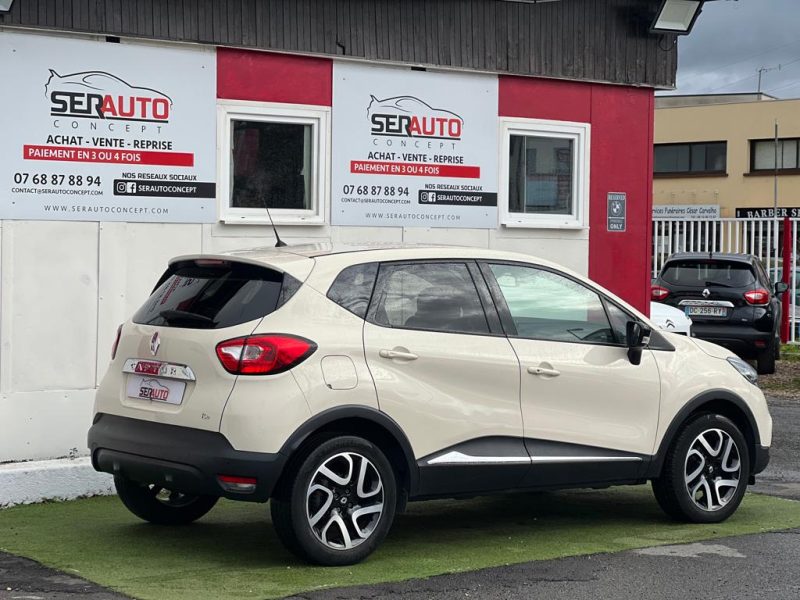 RENAULT CAPTUR 2016