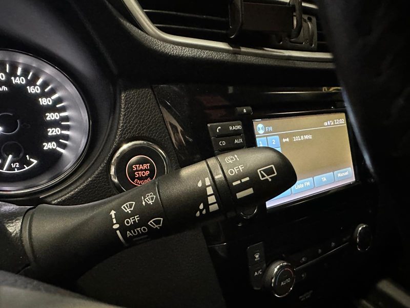 1.2 DIG-T 115cv / N-Connecta / Camera 360 / Toit Pano