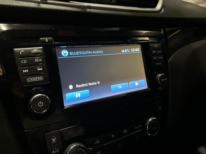 1.2 DIG-T 115cv / N-Connecta / Camera 360 / Toit Pano