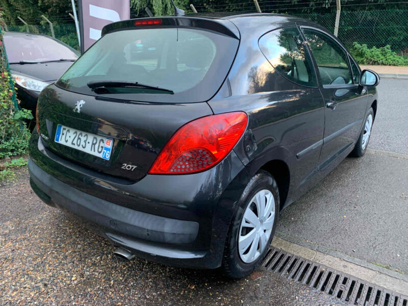 PEUGEOT 207 1.6i 16V VTi 120CV