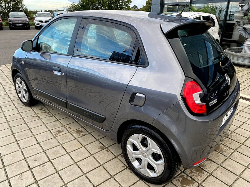 RENAULT TWINGO III SCE 75 - 20 ZEN