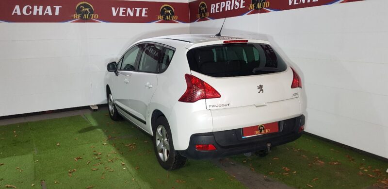 PEUGEOT 3008 Monospace 2011 2.0 BlueHDi150cv