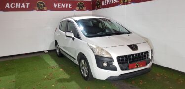 PEUGEOT 3008 Monospace 2011 2.0 BlueHDi150cv