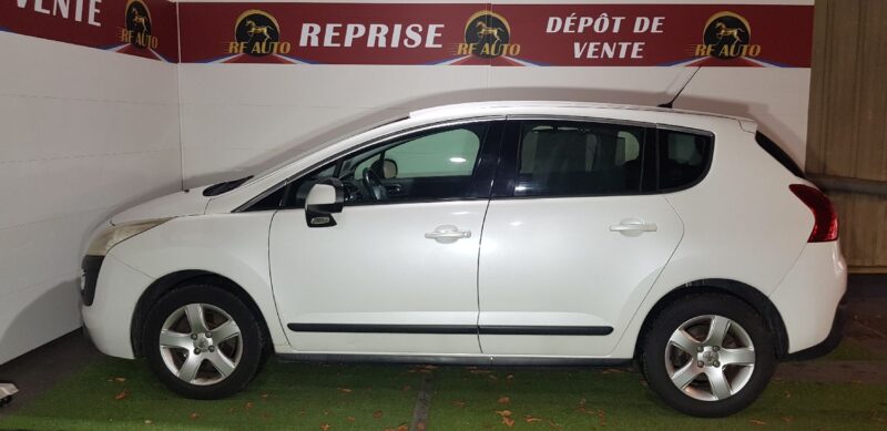 PEUGEOT 3008 Monospace 2011 2.0 BlueHDi150cv