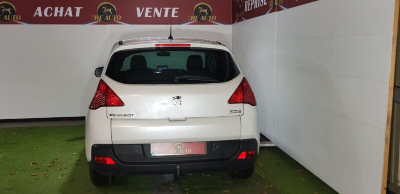 PEUGEOT 3008 Monospace 2011 2.0 BlueHDi150cv